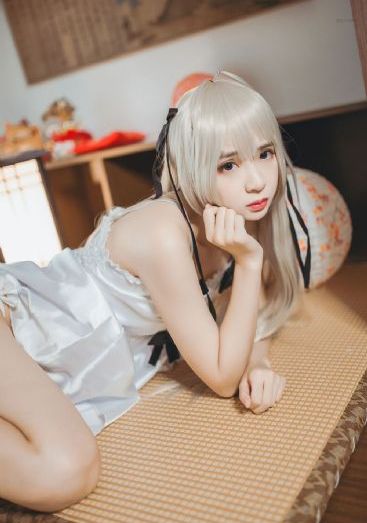 护士夜班被两个医生